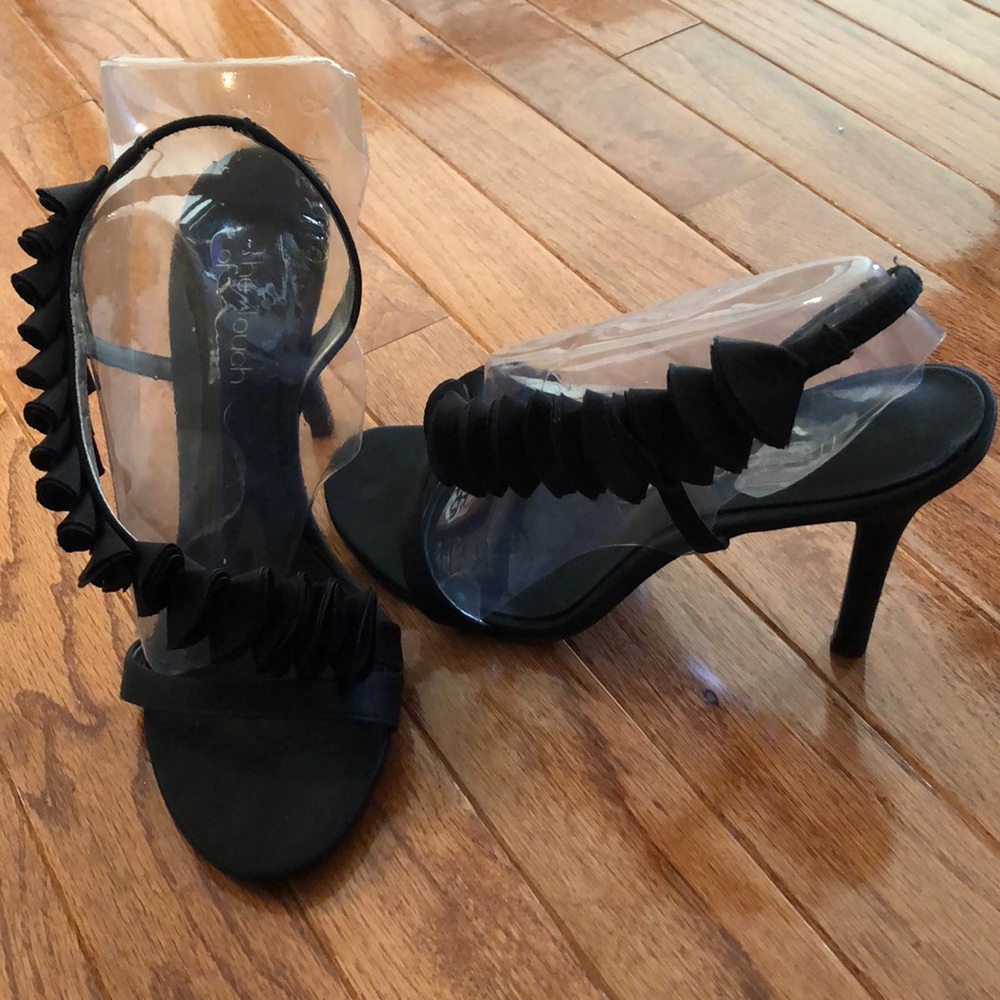 Nina Uptick ruffle heel strappy sandal